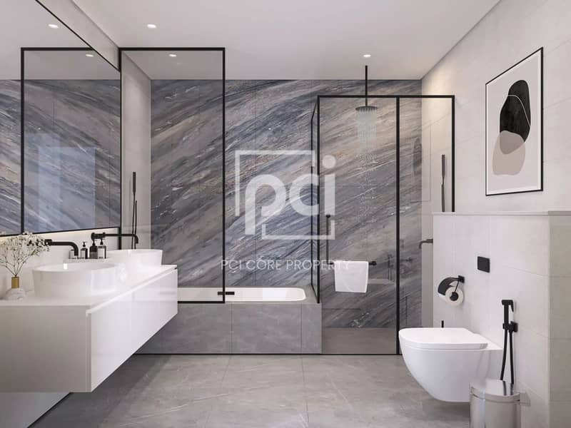 8 SEA LA VIE_Bathroom. webp
