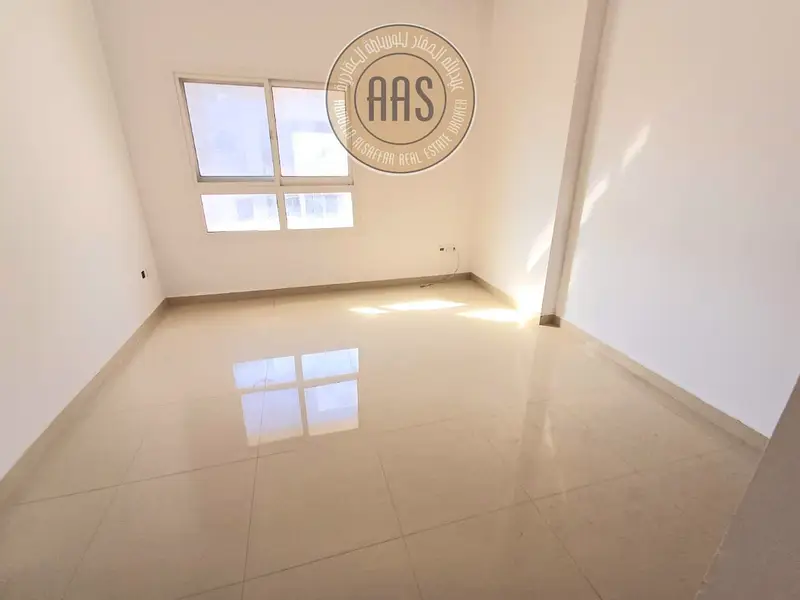 1BhK For Rent | 52k 4 Cheques | Close Kitchen | With Balcony |