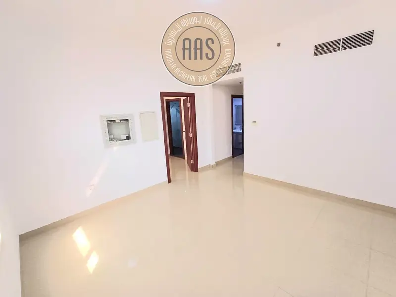 1BhK For Rent | 52k 4 Cheques | Close Kitchen | With Balcony |