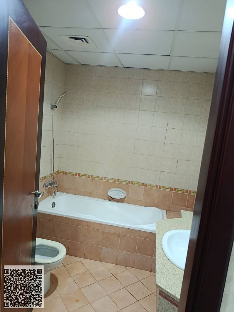 17 d142f170-7ac8-4efb-af2c-bb804dc1086d. jpg
