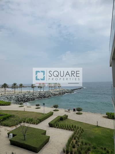 2 Bedroom Flat for Rent in Address Fujairah Beach Resort, Fujairah - f0e77ead-ff89-4f7e-ac2f-320493a33a55. jpg 2 Bedroom Flat for Rent in Address Fujairah Beach Resort, Fujairah - f0e77ead-ff89-4f7e-ac2f-320493a33a55. jpg