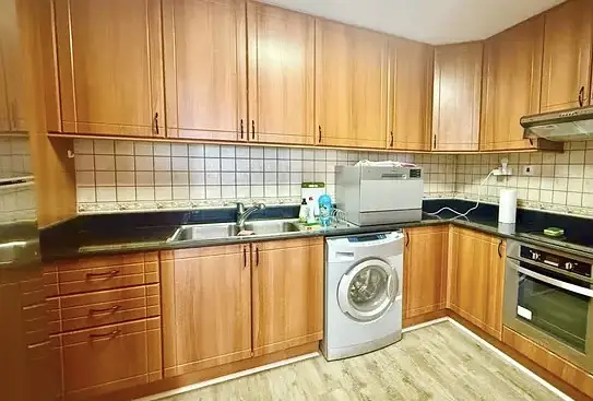 Fully Furnished! High Floor! Great Quality
