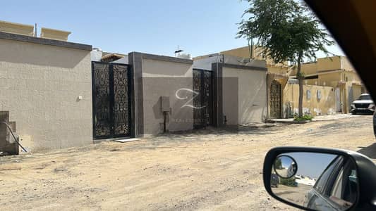 10+ Schlafzimmer Villa zum Verkauf in Al Sabkha, Sharjah - cacce8bc-947c-40e5-8fa3-5d8ccc23c66b. jpg 10+ Schlafzimmer Villa zum Verkauf in Al Sabkha, Sharjah - cacce8bc-947c-40e5-8fa3-5d8ccc23c66b. jpg