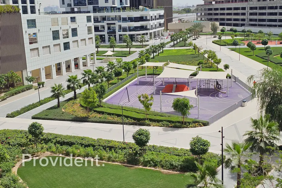 Spacious | Upgraded | Furnished | Park View