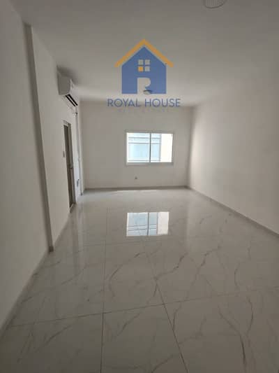 2 Schlafzimmer Wohnung zum Miete in Al Majaz, Sharjah - WhatsApp Image 2026-10-18 at 12.31. 02 PM (2). jpeg 2 Schlafzimmer Wohnung zum Miete in Al Majaz, Sharjah - WhatsApp Image 2026-10-18 at 12.31. 02 PM (2). jpeg