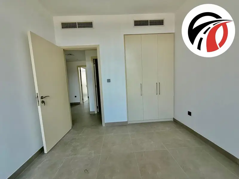 Single Row 3Bed+Maid Room Villa | Private Garden | Near Amenities