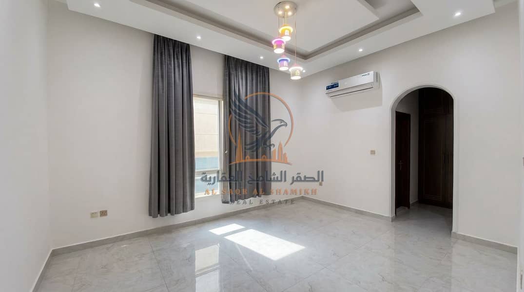 7 Enhance_real_estate_property_pho…_202609011838. jpeg