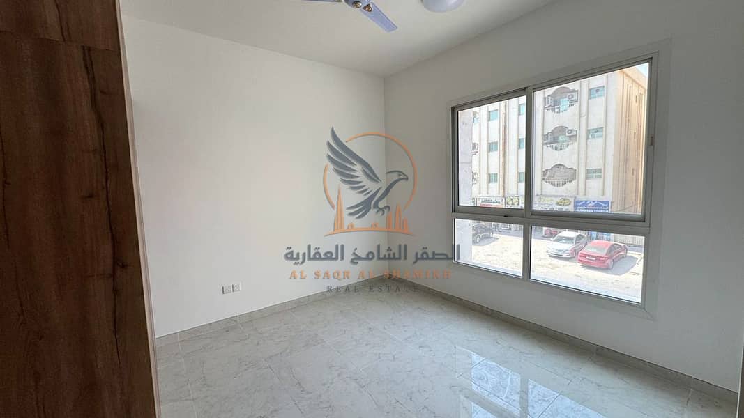 4 غير-مفروش-للا-يجار-0-غرف-الكورنيش-عجمان-صورة-العقار-13. jpg