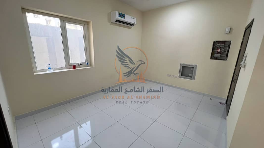 4 غير-مفروش-للا-يجار-0-غرف-الجرف-2-عجمان-صورة-العقار-09. jpg
