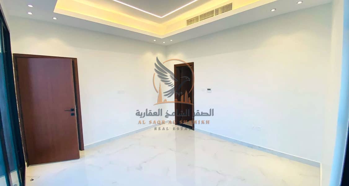 2 فيلا-للا-يجار-5-غرف-عجمان-الحليو-2-فيلا-صورة-العقار-02. jpg