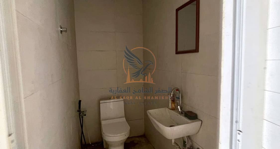 9 مستودع-للا-يجار-عجمان-الجرف-الصناعيه-3-صورة-العقار-10. jpg