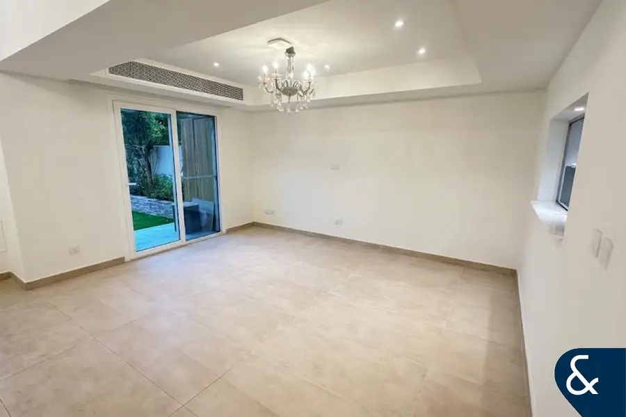 Fully Upgraded | Opposite Pool | 4 Bedrooms