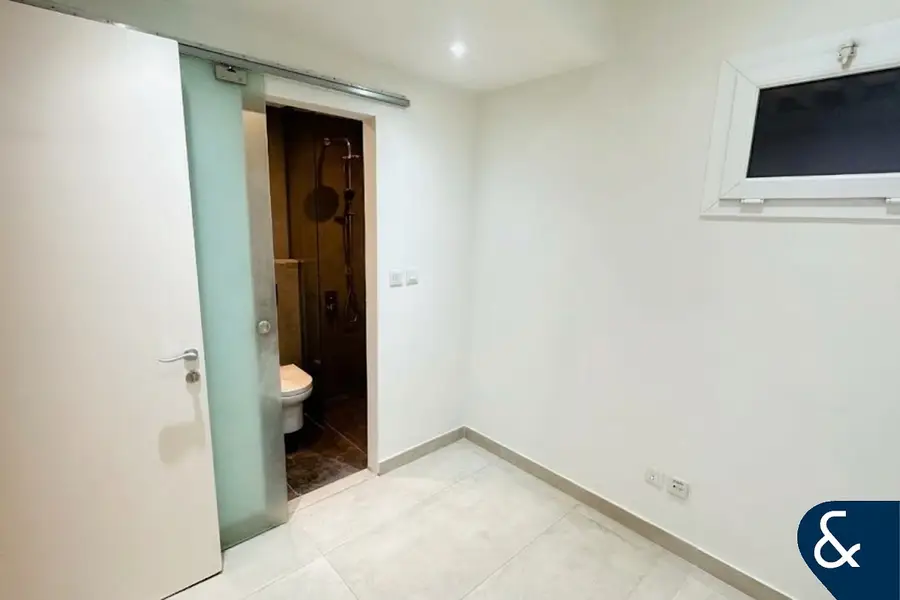 Fully Upgraded | Opposite Pool | 4 Bedrooms
