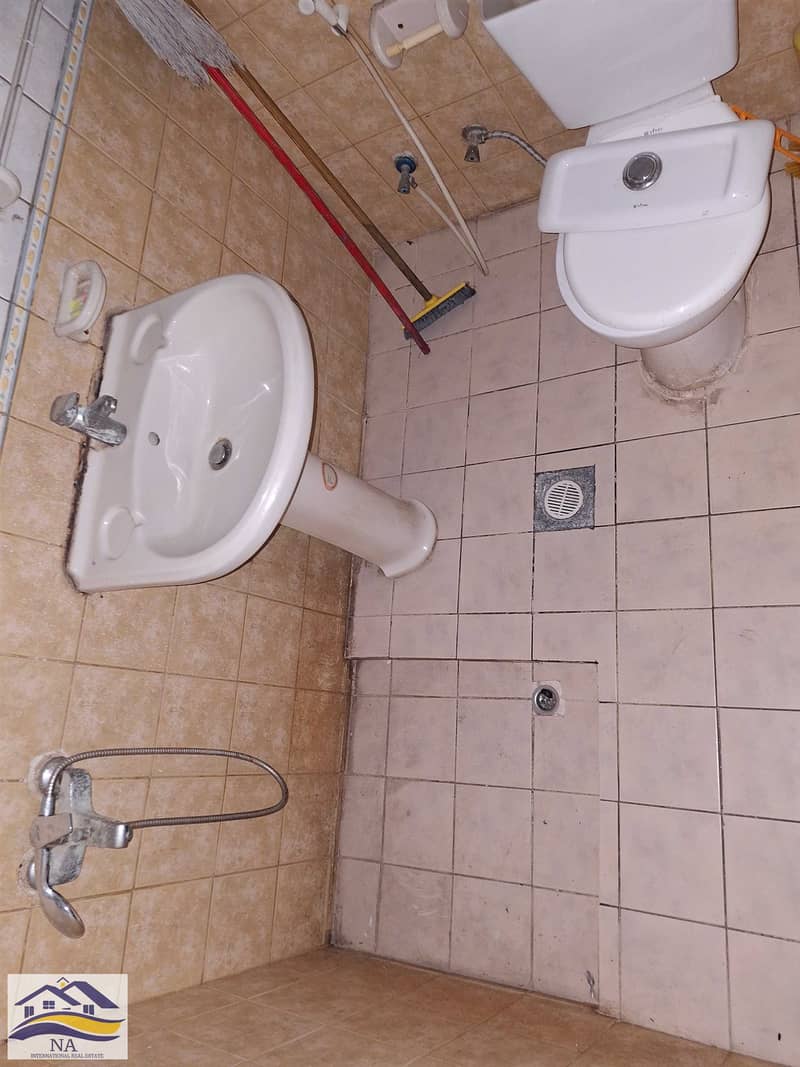 12 20592. jpg