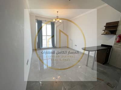 استوديو للايجار في المجاز، الشارقة - WhatsApp Image 2026-10-16 at 15.56. 59 (1). jpeg استوديو للايجار في المجاز، الشارقة - WhatsApp Image 2026-10-16 at 15.56. 59 (1). jpeg