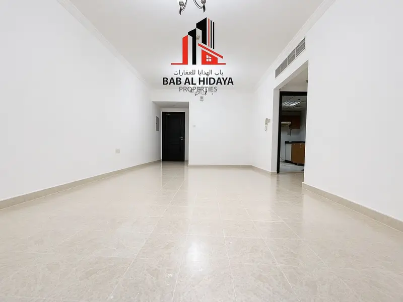 MASSIVE SIZE 1 BEDROOM HALL WITH 2 WASHROOMS AND BALCONY