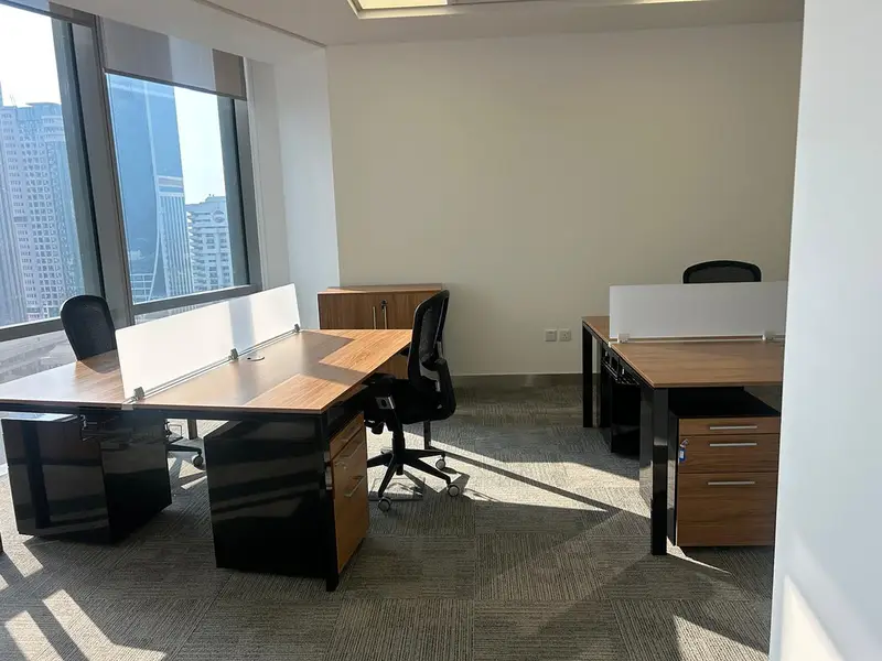 10 Visa/ DEWA, Chiller and service charge included/Furnished/ Manager room