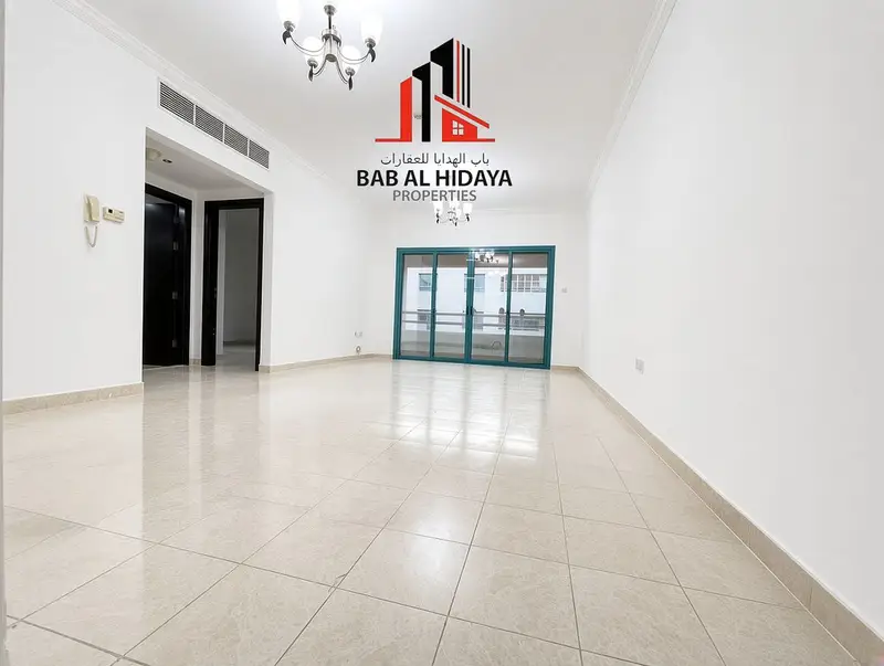 CLOSE TO METRO STATION 1 BEDROOM WITH GYM POOL AND BALCONY