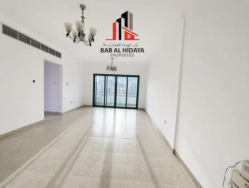 2BHK with Spacious Living Room | Family-Friendly