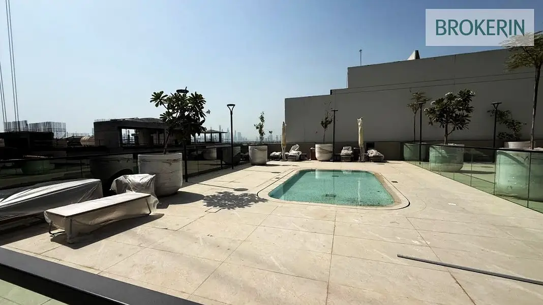 STYLISH SPACE | PRIME DISTRICT | EASY CITY ACCESS
