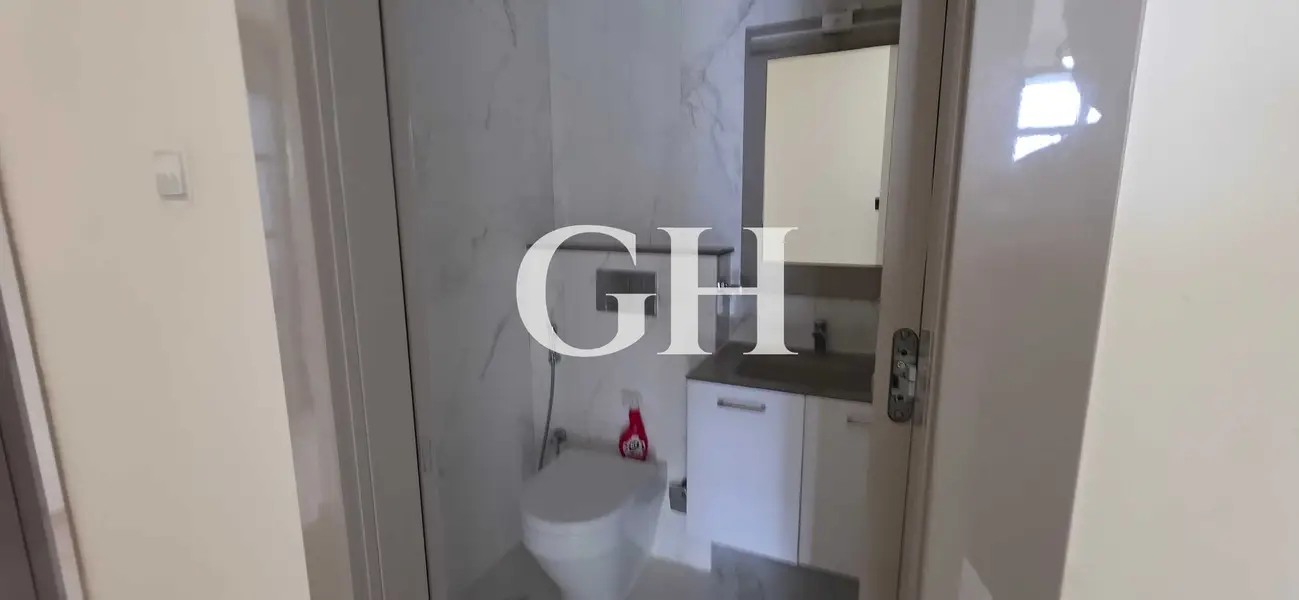 High Floor | Spacious | Vacant