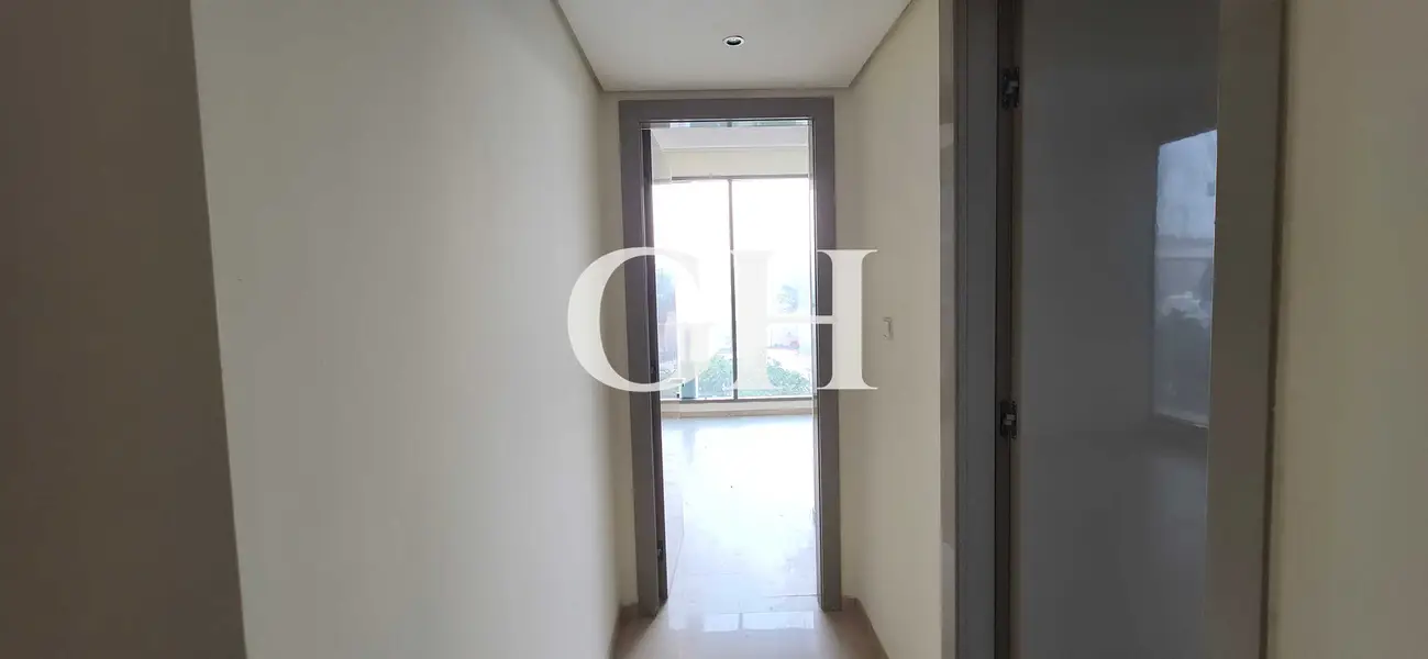 High Floor | Spacious | Vacant