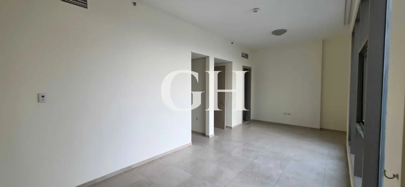High Floor | Spacious | Vacant