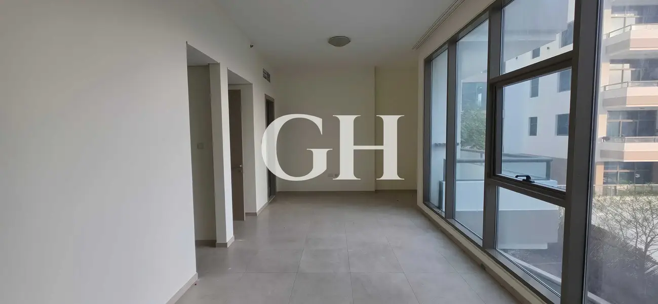 High Floor | Spacious | Vacant