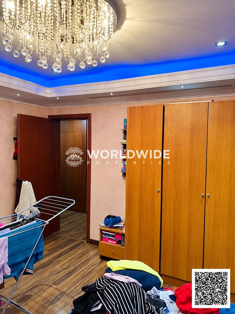 15 Refined property interior with QR code-8. png