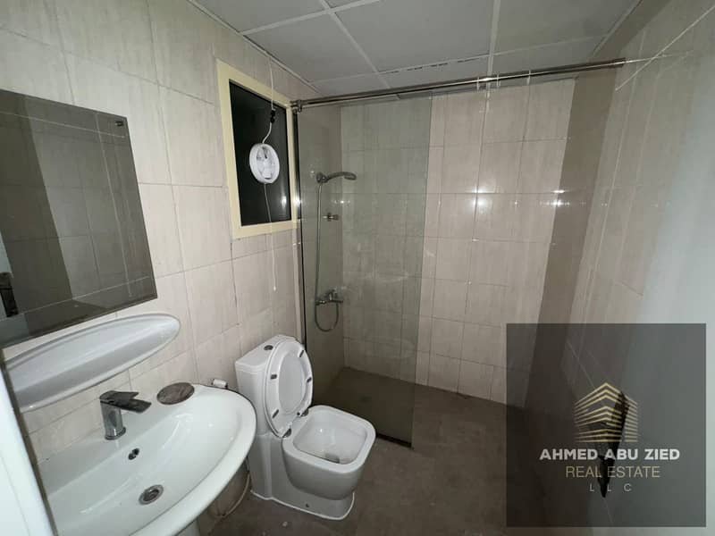 7 WhatsApp Image 2026-10-18 at 6.58. 24 PM (2). jpeg