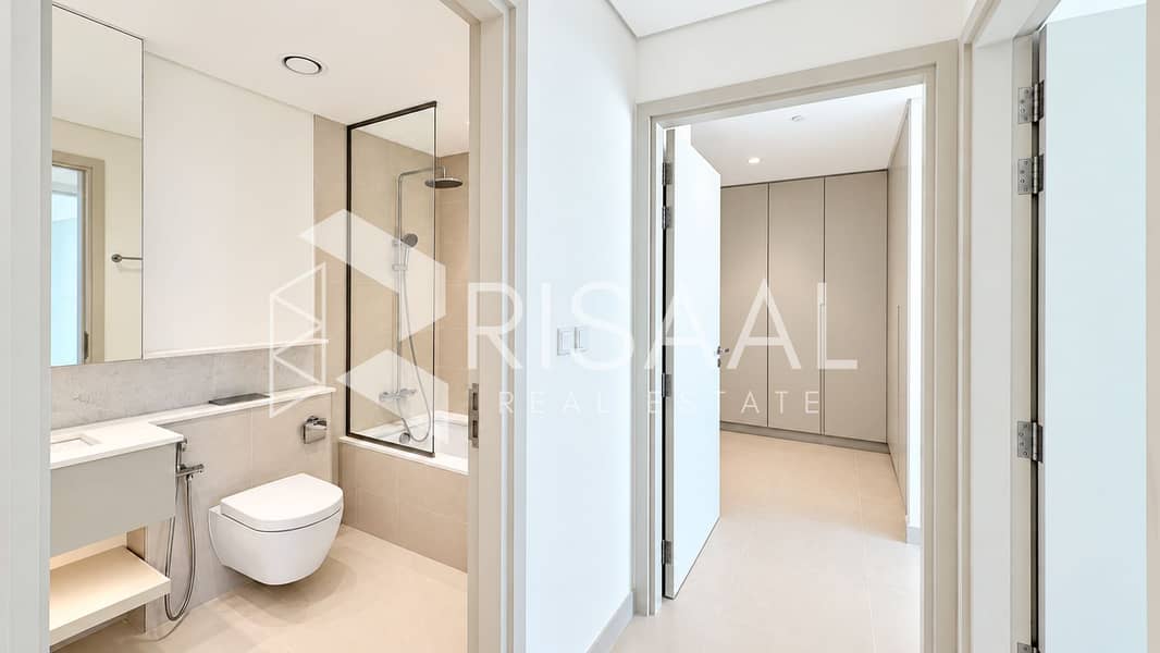 10 16-bathroom-and-storage. jpg