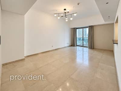 1 Bedroom Flat for Rent in Dubai Marina, Dubai - Spacious 1BR | Balcony | Dubai Marina