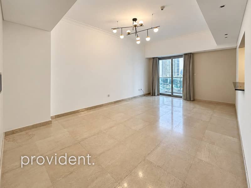Spacious 1BR | Balcony | Dubai Marina Spacious 1BR | Balcony | Dubai Marina