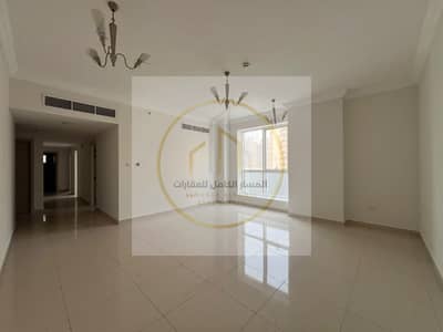 Appartement de 3 chambres à à louer à Al Majaz, Sharjah - WhatsApp Image 2026-10-13 at 1.37. 32 PM (1). jpeg Appartement de 3 chambres à à louer à Al Majaz, Sharjah - WhatsApp Image 2026-10-13 at 1.37. 32 PM (1). jpeg