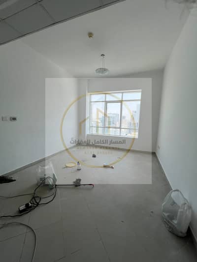 1 Bedroom Apartment for Rent in Al Majaz, Sharjah - WhatsApp Image 2026-10-08 at 15.28. 48 (1). jpeg 1 Bedroom Apartment for Rent in Al Majaz, Sharjah - WhatsApp Image 2026-10-08 at 15.28. 48 (1). jpeg