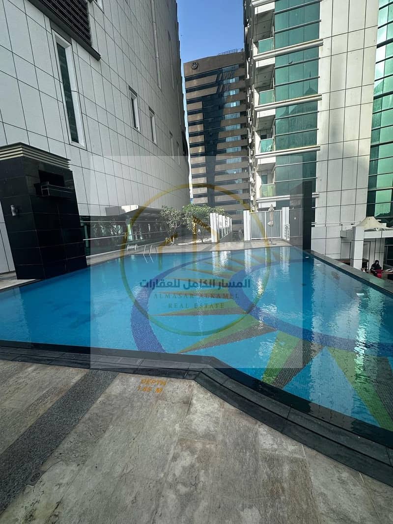 18 WhatsApp Image 2026-10-12 at 12.08. 39 (1). jpeg