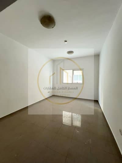 1 habitación Apartamento para en Alquiler en Al Khan, Sharjah - WhatsApp Image 2026-10-07 at 5.37. 06 PM. jpeg