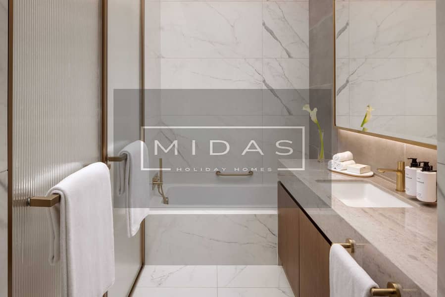 9 Bathroom with Master Bedroom. jpg