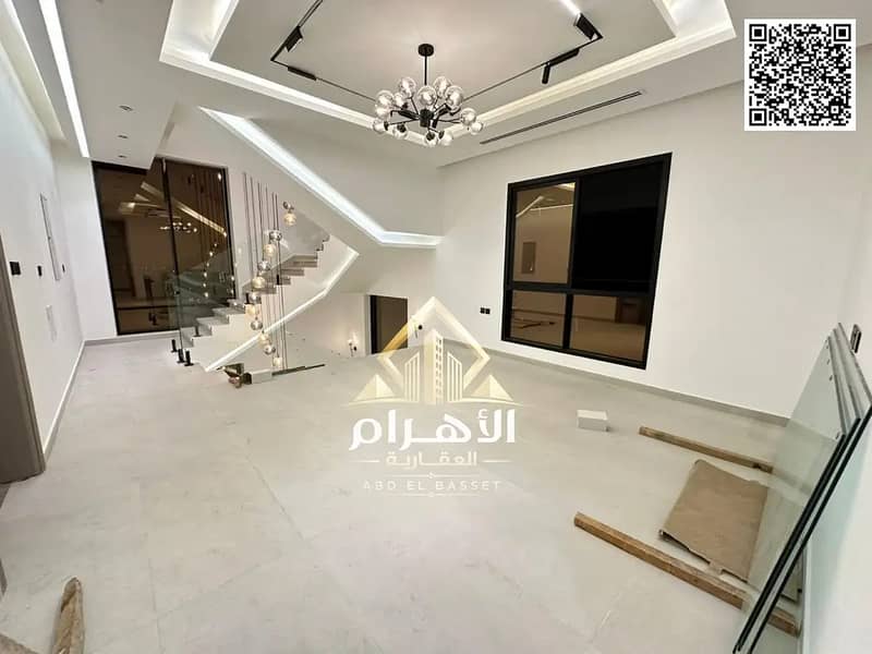 11 873463799-1066x800. webp