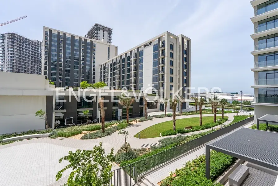 High Floor | Semi-Furnished | Vacant