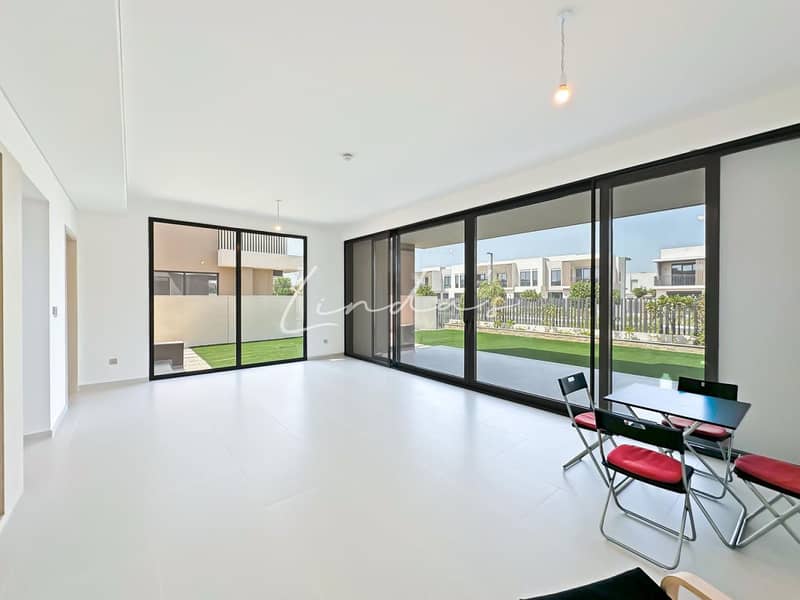 4 images image img