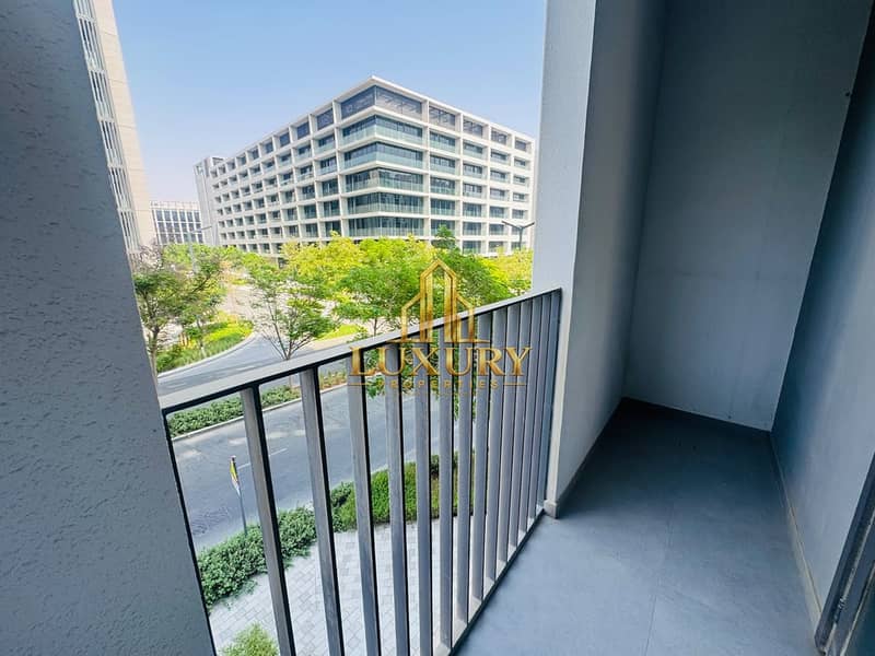 Stylish 1 Bedroom Apartment | Vida View | Open Kitchen | Ready to Move In Stylish 1 Bedroom Apartment | Vida View | Open Kitchen | Ready to Move In