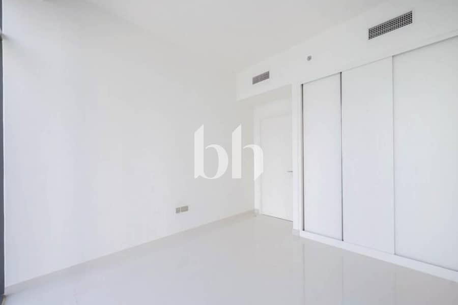 4 images image img