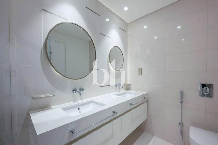 8 images image img