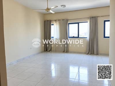 استوديو للبيع في النعيمية، عجمان - Bright real estate interior with QR code-1. png استوديو للبيع في النعيمية، عجمان - Bright real estate interior with QR code-1. png