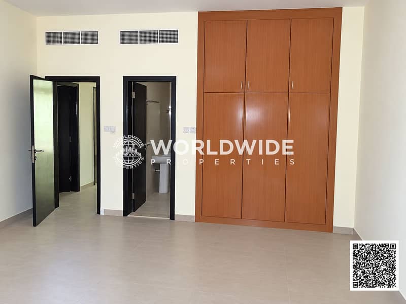 2 Modern property interior with QR code-3. png