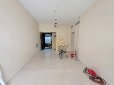 2 habitaciones Apartamento para en Alquiler en Al Taawun, Sharjah - 20261012_145827. jpg