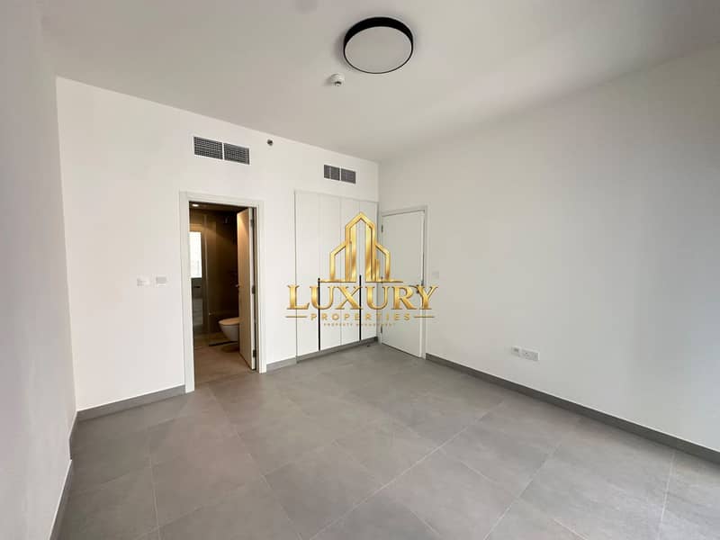 15 Brand-New 1BR Apartment | Full Balcony | Premium Community
