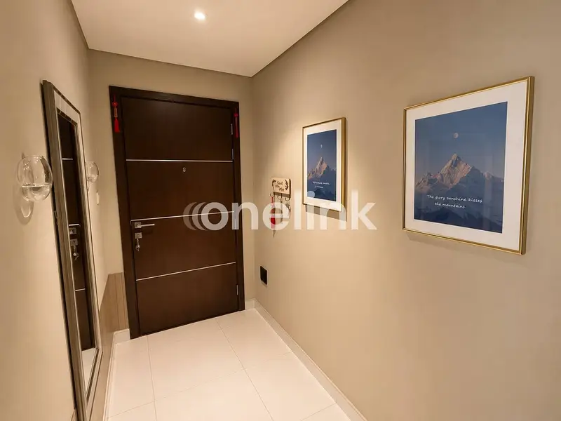 1BR | Furnished | Fully Upgraded | Best Deal