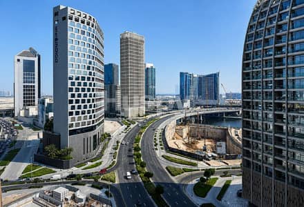 Office for Rent in Business Bay, Dubai - Fully Furnished | 3 Parking Spaces | Canal View Office for Rent in Business Bay, Dubai - Fully Furnished | 3 Parking Spaces | Canal View